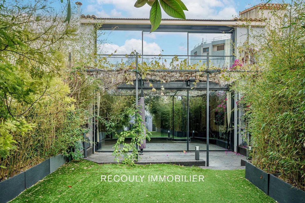 Achat maison à vendre 3 chambres 147 m² - Marseille 7ème arrondissement