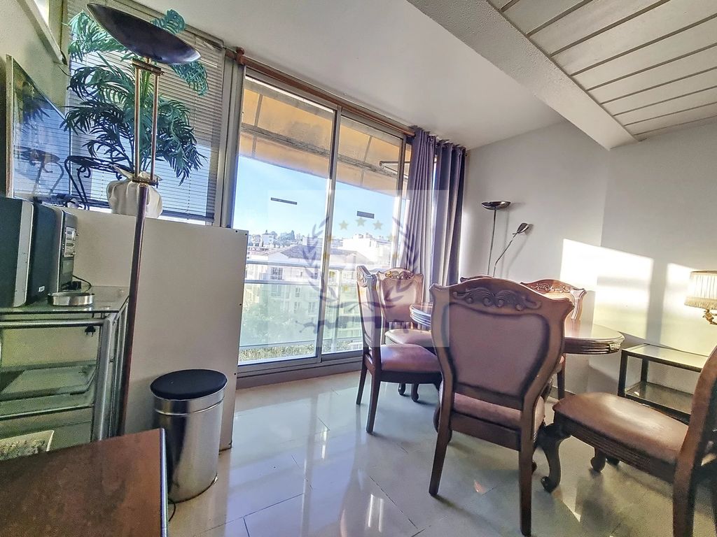 Achat appartement à vendre 2 pièces 60 m² - Cannes