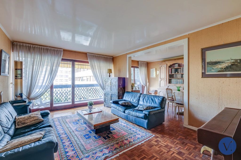 Achat appartement à vendre 3 pièces 90 m² - Marseille 6ème arrondissement