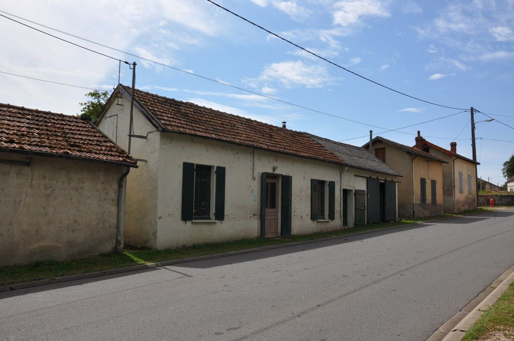 Achat maison à vendre 1 chambre 45 m² - Le Donjon