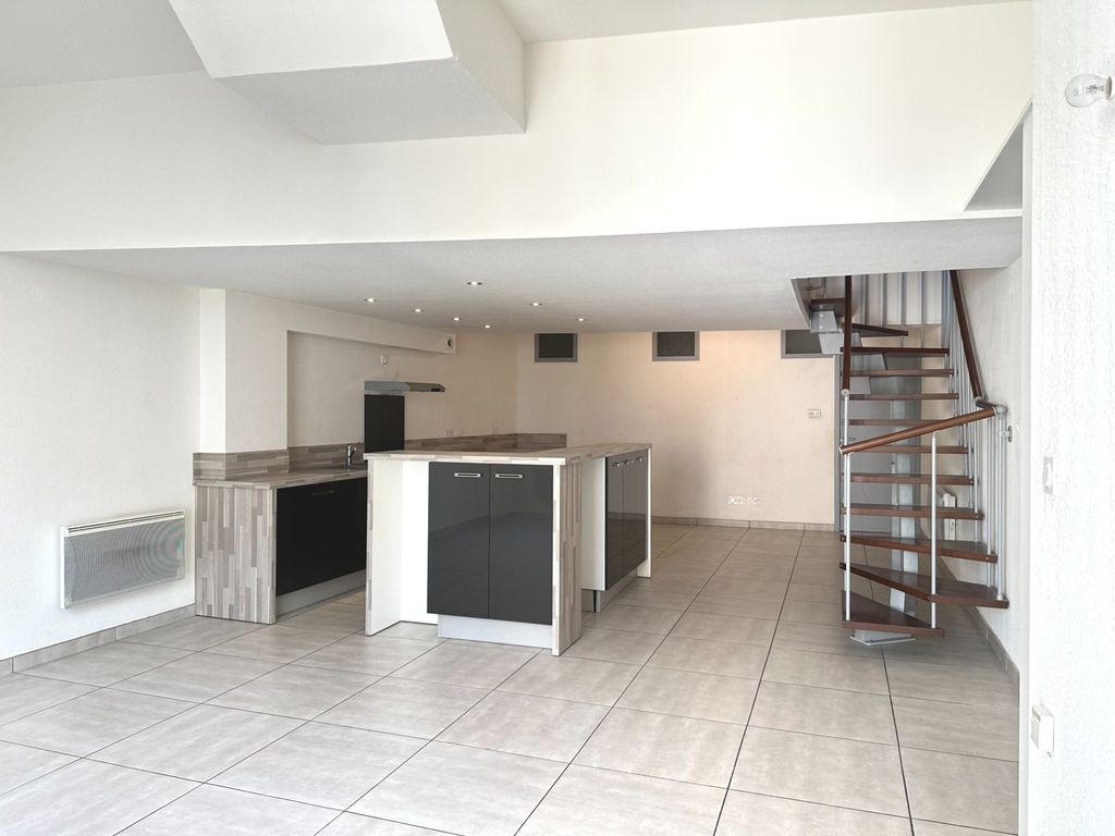 Achat appartement à vendre 4 pièces 108 m² - Narbonne
