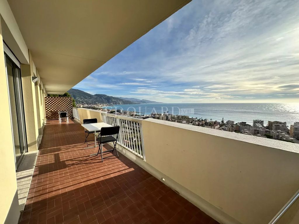 Achat appartement à vendre 2 pièces 56 m² - Roquebrune-Cap-Martin