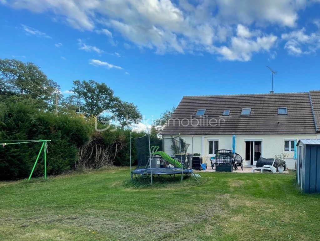 Achat maison à vendre 4 chambres 130 m² - Chailly-en-Bière