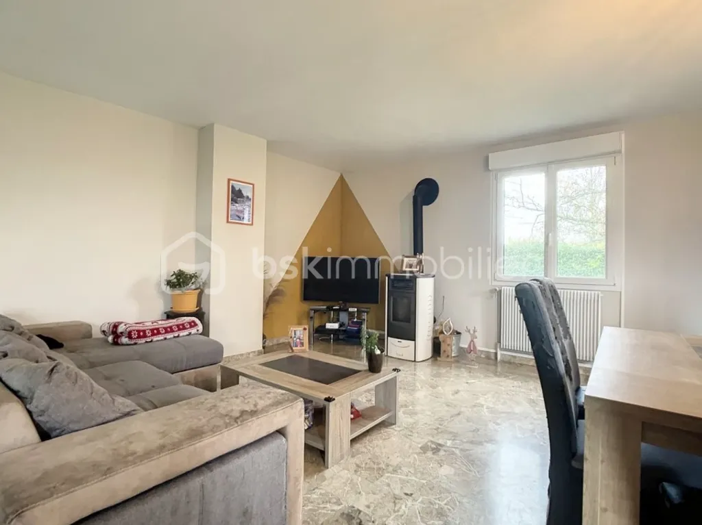 Achat maison à vendre 6 chambres 175 m² - Épagny