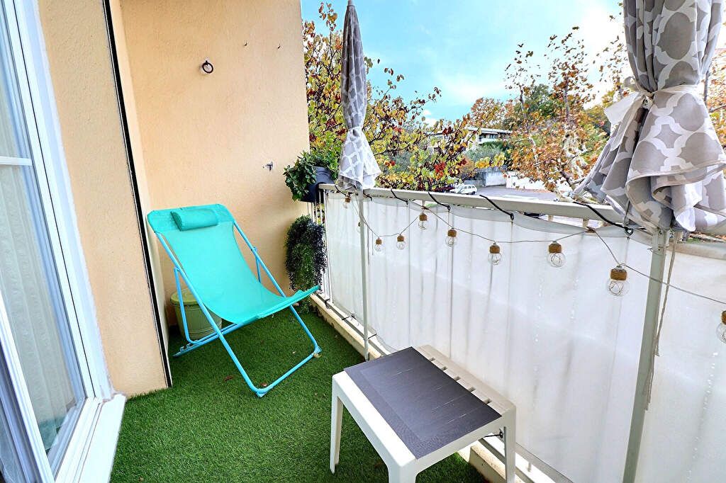 Achat appartement à vendre 4 pièces 82 m² - Marseille 8ème arrondissement