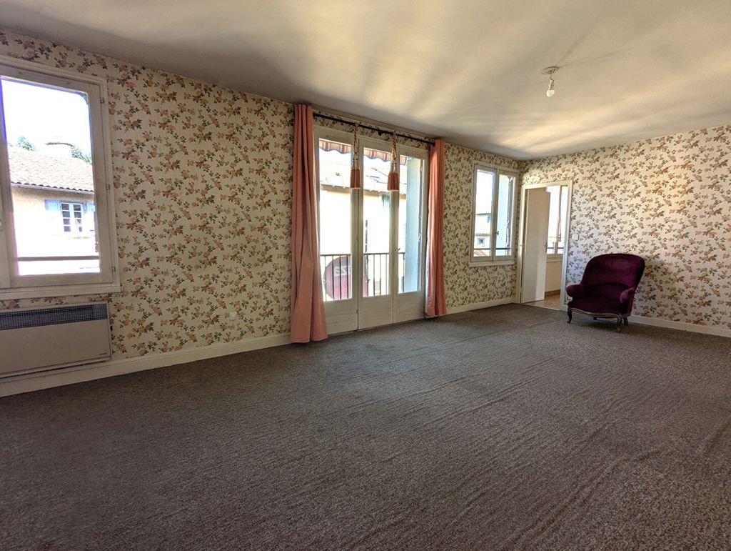 Achat appartement à vendre 5 pièces 80 m² - Aurillac