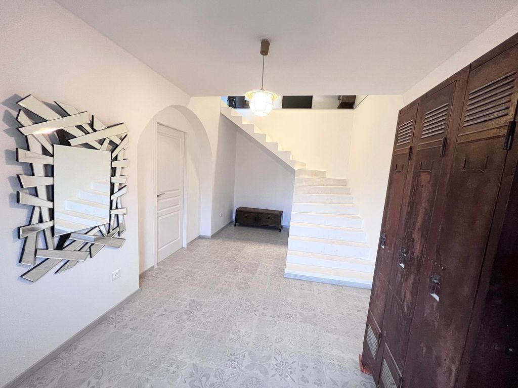 Achat maison à vendre 3 chambres 153 m² - Eincheville