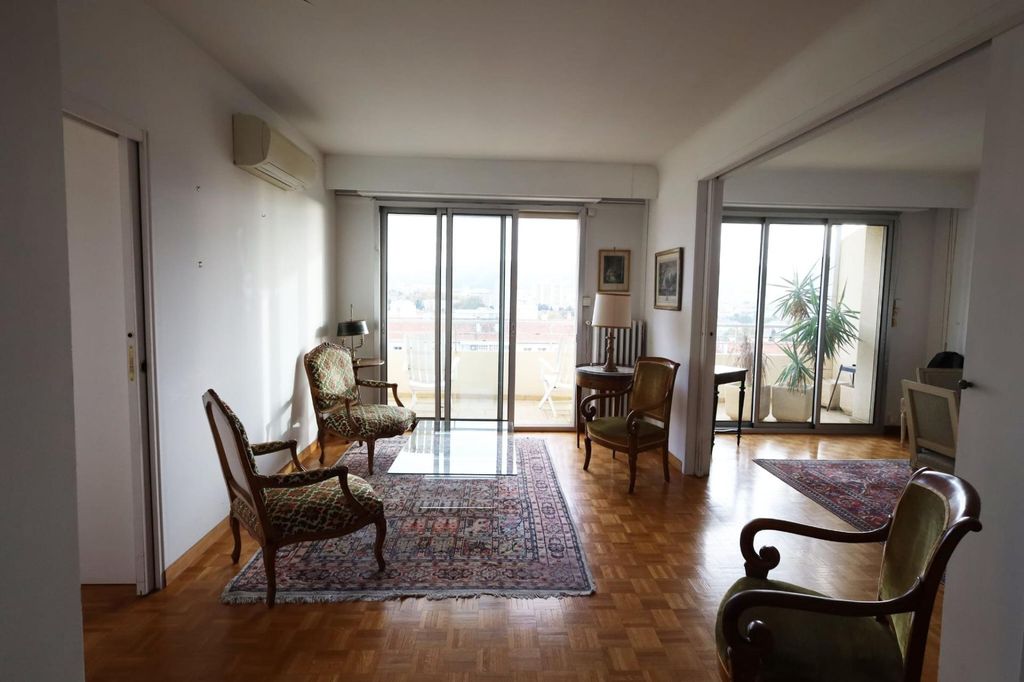 Achat appartement à vendre 4 pièces 90 m² - Marseille 9ème arrondissement