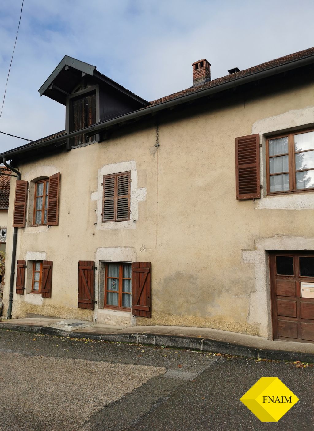 Achat maison à vendre 3 chambres 85 m² - Ornans