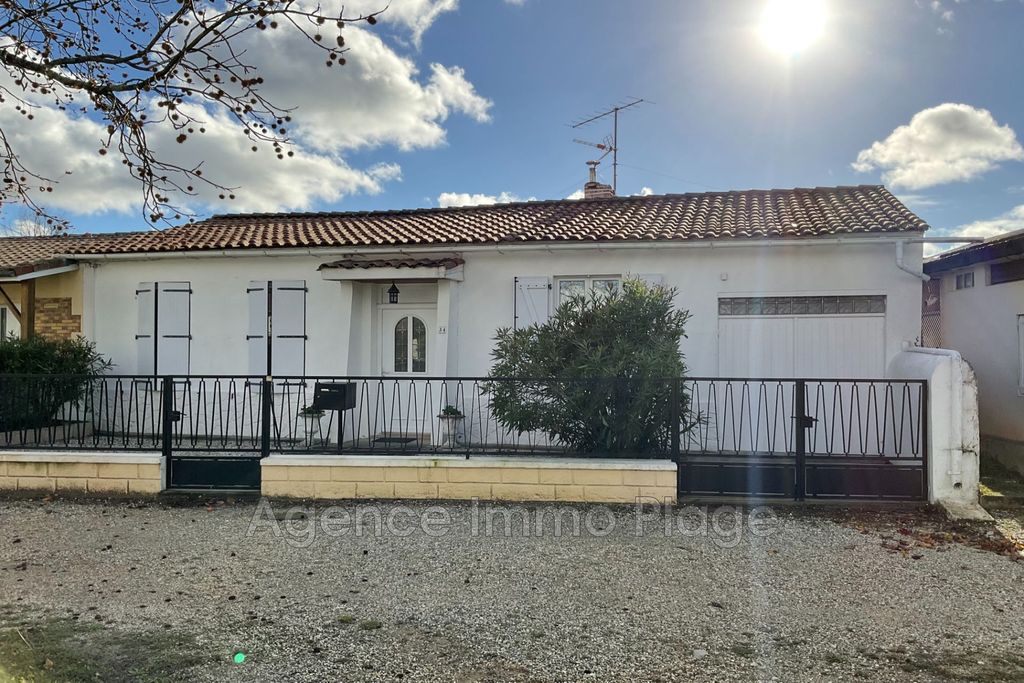 Achat maison à vendre 2 chambres 134 m² - Lesparre-Médoc