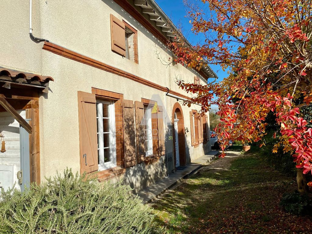 Achat maison à vendre 8 chambres 297 m² - Labastide-Saint-Pierre