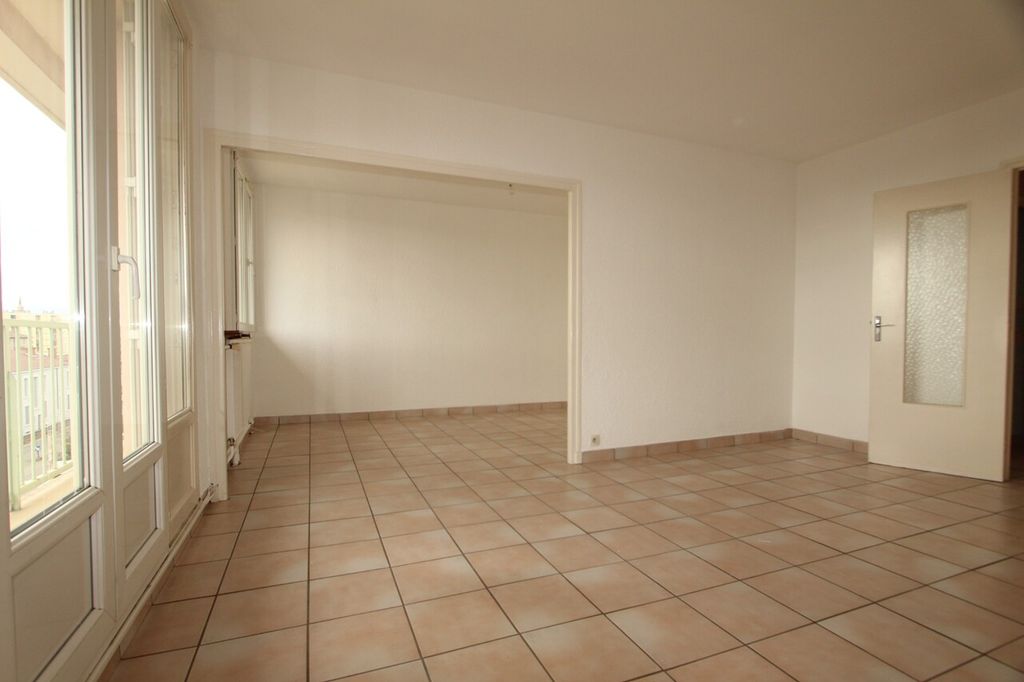 Achat appartement à vendre 5 pièces 84 m² - Romans-sur-Isère