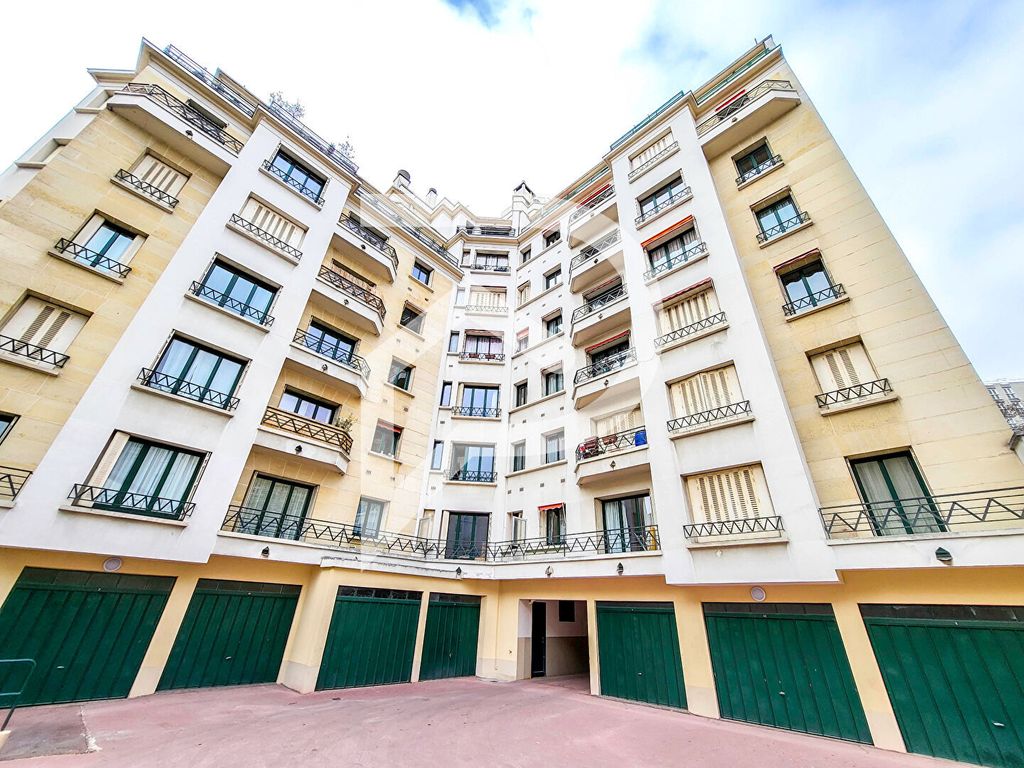 Achat appartement à vendre 4 pièces 82 m² - Issy-les-Moulineaux