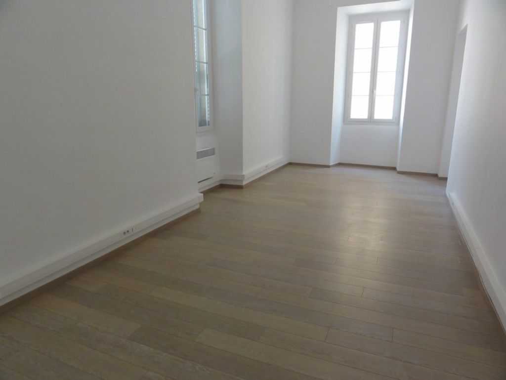 Achat appartement à vendre 4 pièces 120 m² - San-Martino-di-Lota
