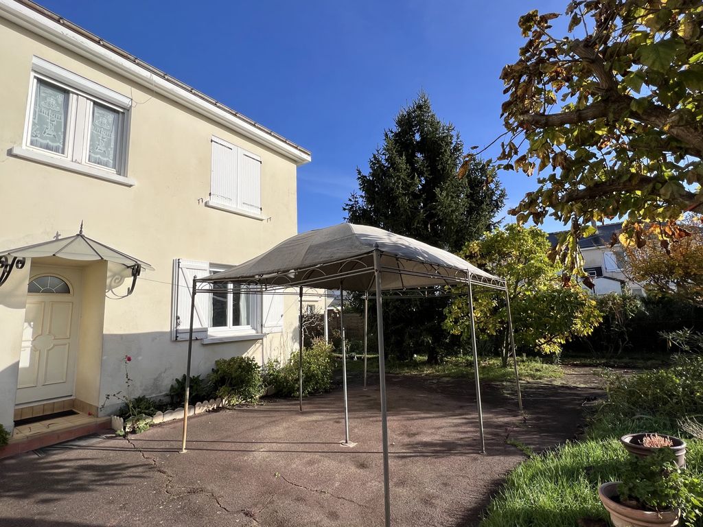 Achat maison à vendre 4 chambres 119 m² - La Ville-aux-Dames