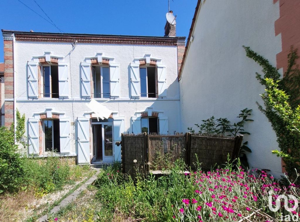 Achat maison à vendre 3 chambres 87 m² - Romilly-sur-Seine