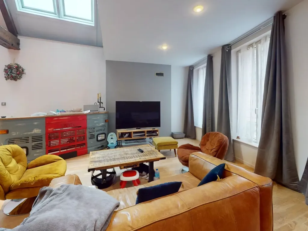 Achat triplex à vendre 6 pièces 175 m² - Laon