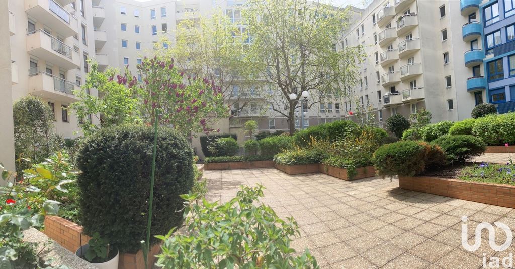 Achat appartement 3 pièce(s) Courbevoie