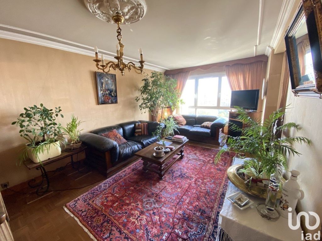 Achat appartement à vendre 6 pièces 100 m² - Saint-Denis