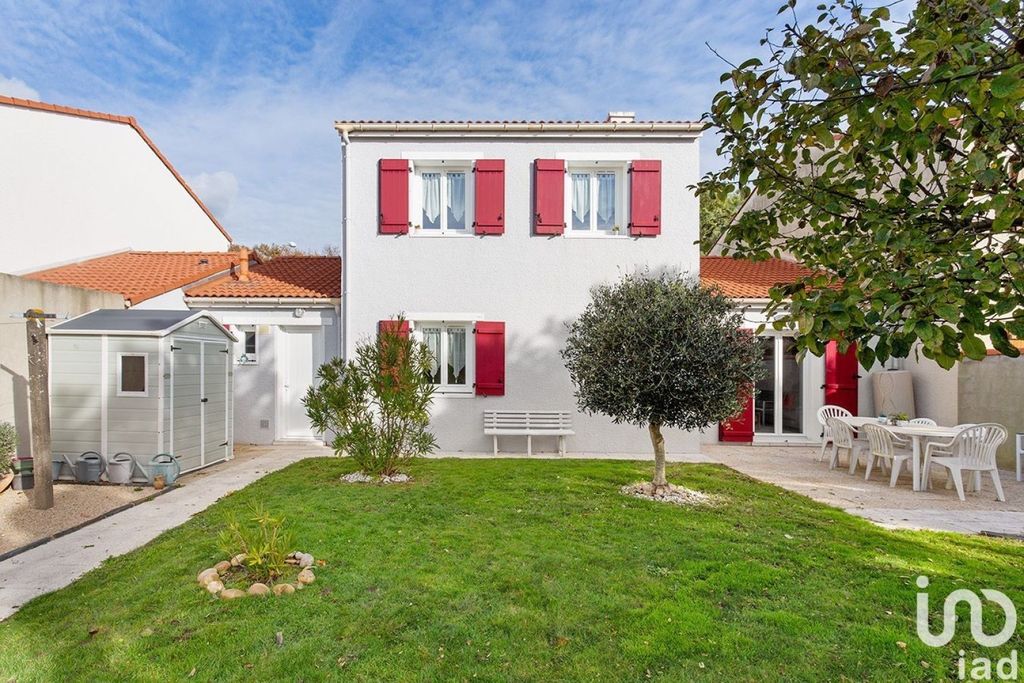 Achat maison à vendre 4 chambres 110 m² - Saint-Sébastien-sur-Loire