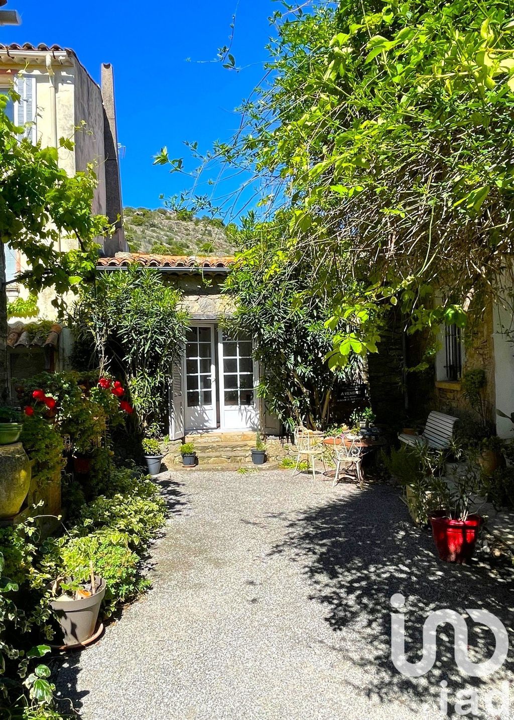 Achat maison à vendre 2 chambres 55 m² - La Garde-Freinet