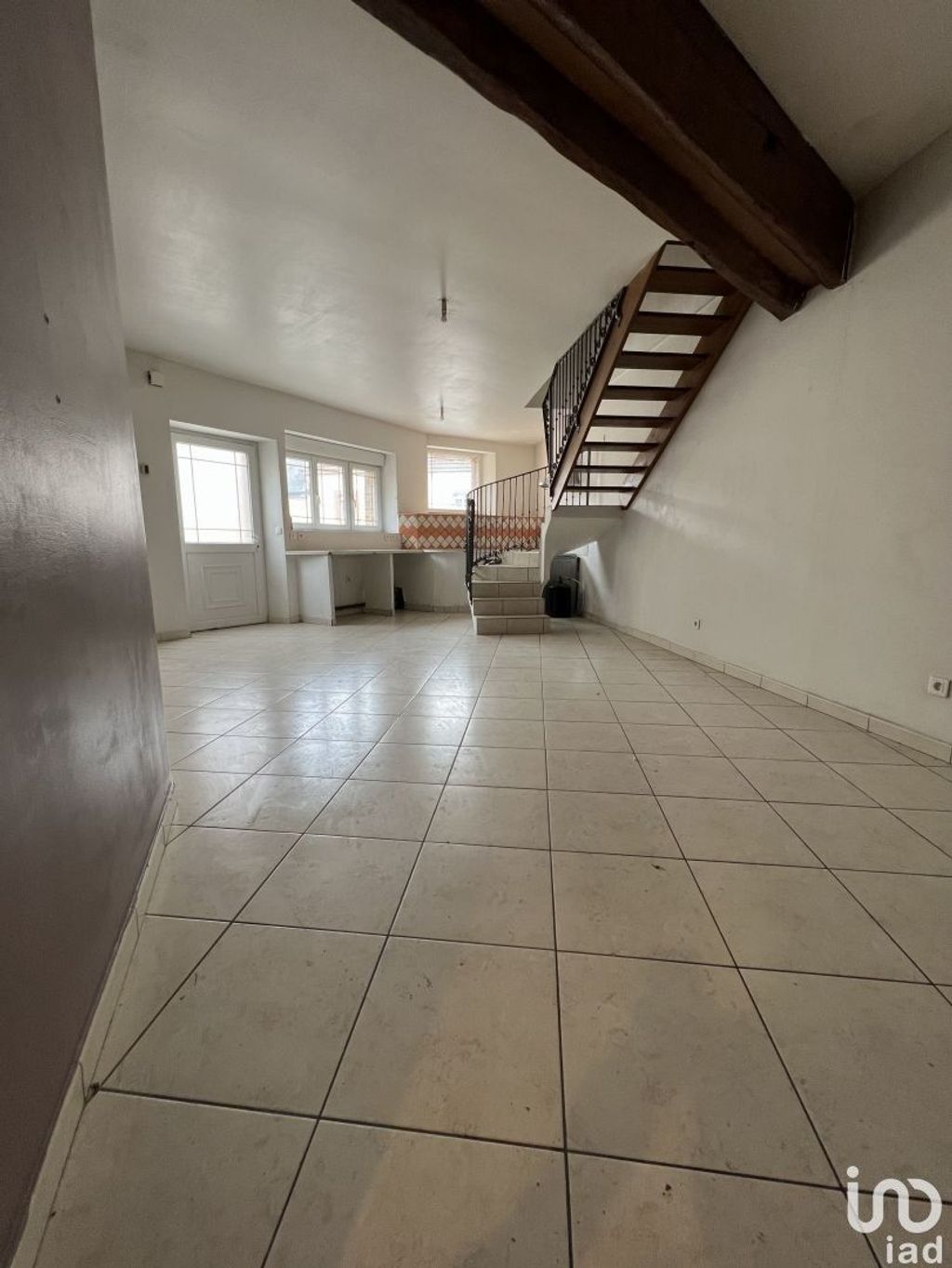 Achat maison à vendre 3 chambres 90 m² - Fleury-la-Rivière