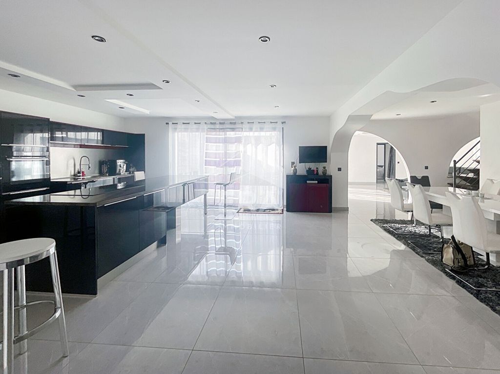 Achat maison à vendre 4 chambres 187 m² - Périgny