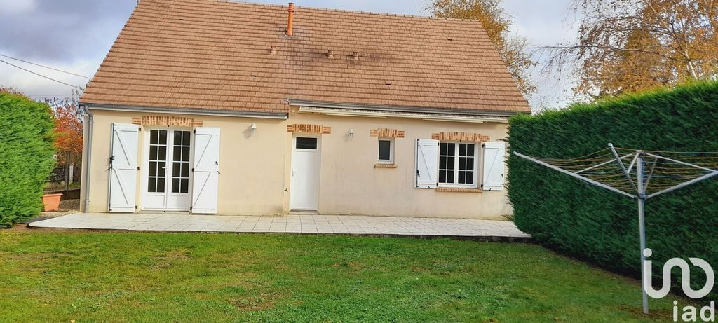 Achat maison à vendre 3 chambres 90 m² - Aubigny-sur-Nère