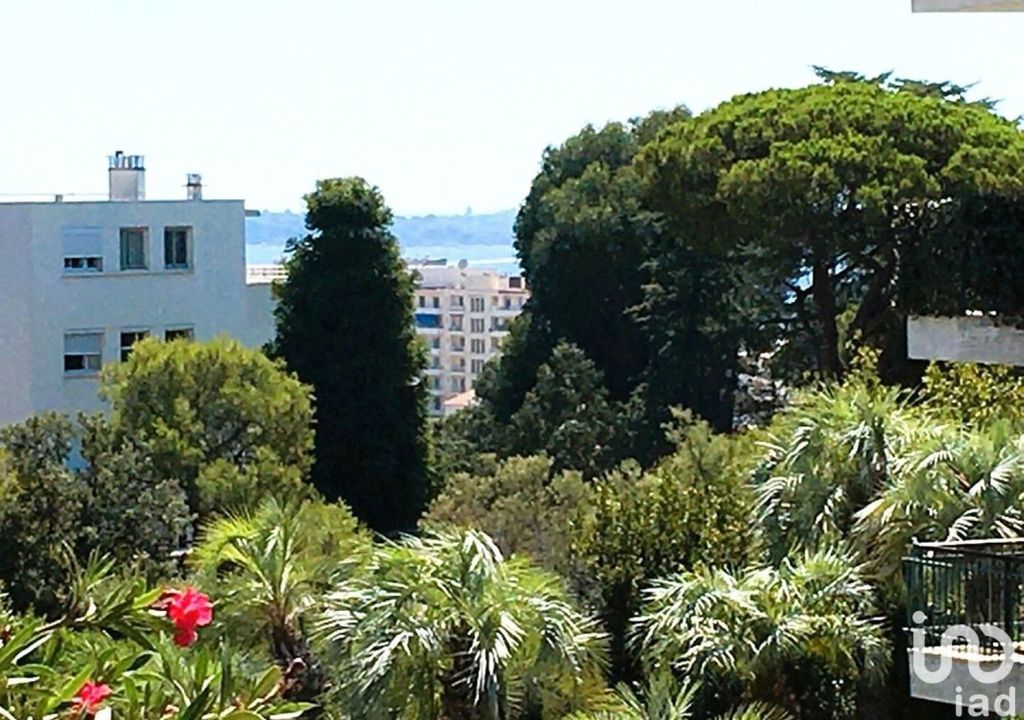 Achat appartement à vendre 3 pièces 79 m² - Cannes