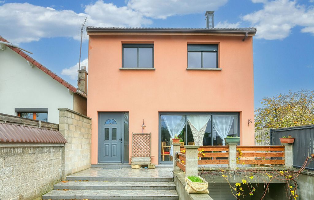 Achat maison à vendre 5 chambres 128 m² - Issou