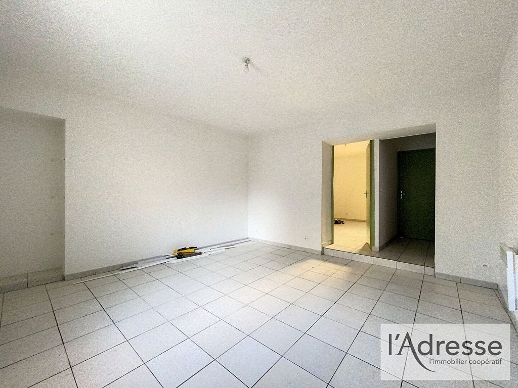 Achat appartement à vendre 2 pièces 35 m² - Nîmes