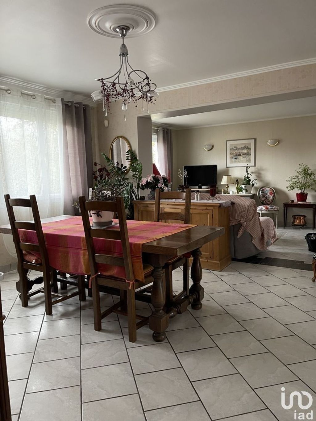 Achat maison à vendre 4 chambres 141 m² - Reims