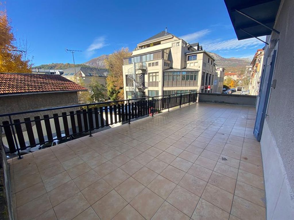 Achat appartement à vendre 3 pièces 53 m² - Gap