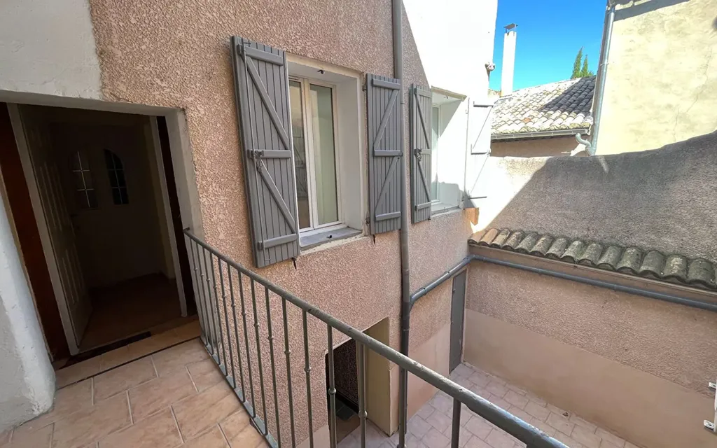 Achat appartement à vendre 2 pièces 38 m² - L'Isle-sur-la-Sorgue