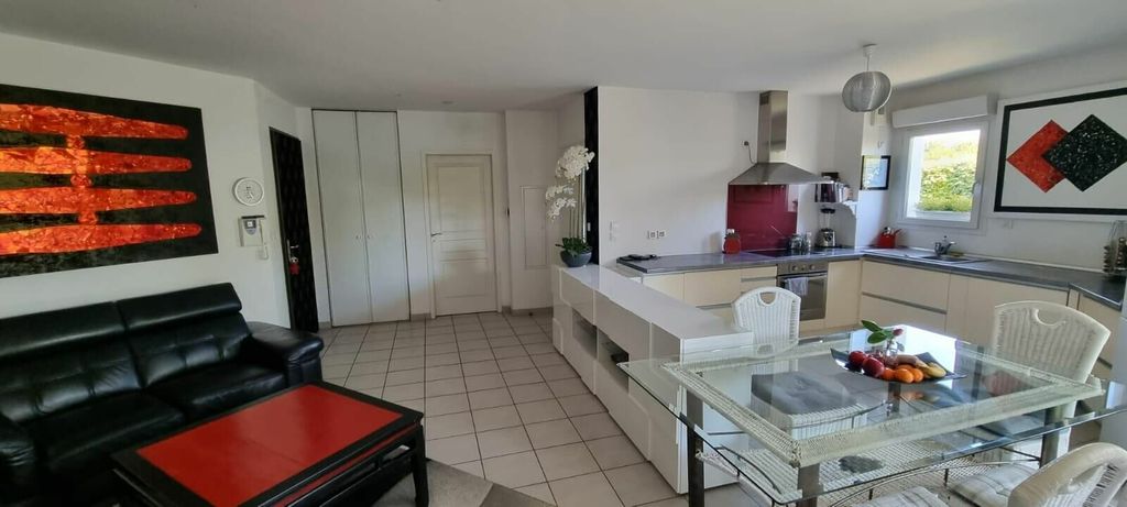 Achat studio à vendre 55 m² - L'Isle-sur-la-Sorgue