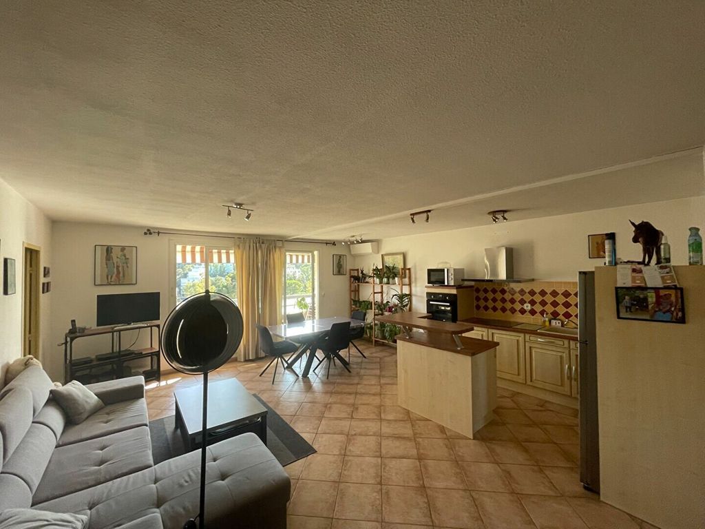 Achat appartement à vendre 4 pièces 82 m² - La Seyne-sur-Mer