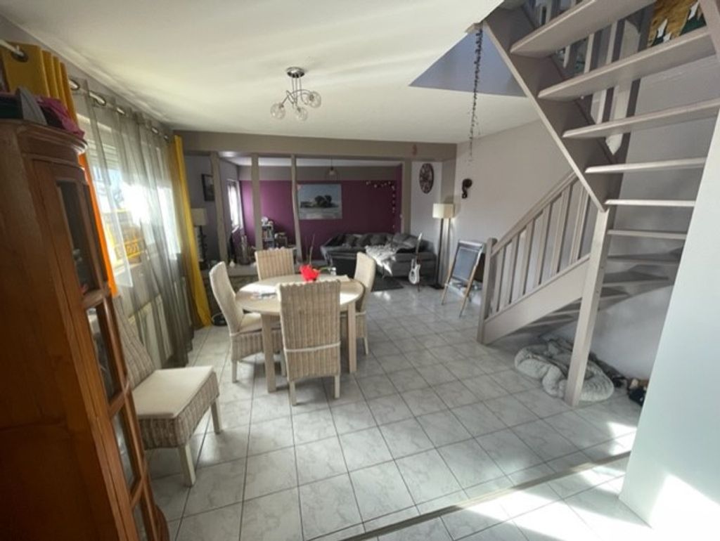 Achat maison à vendre 2 chambres 84 m² - Grèges