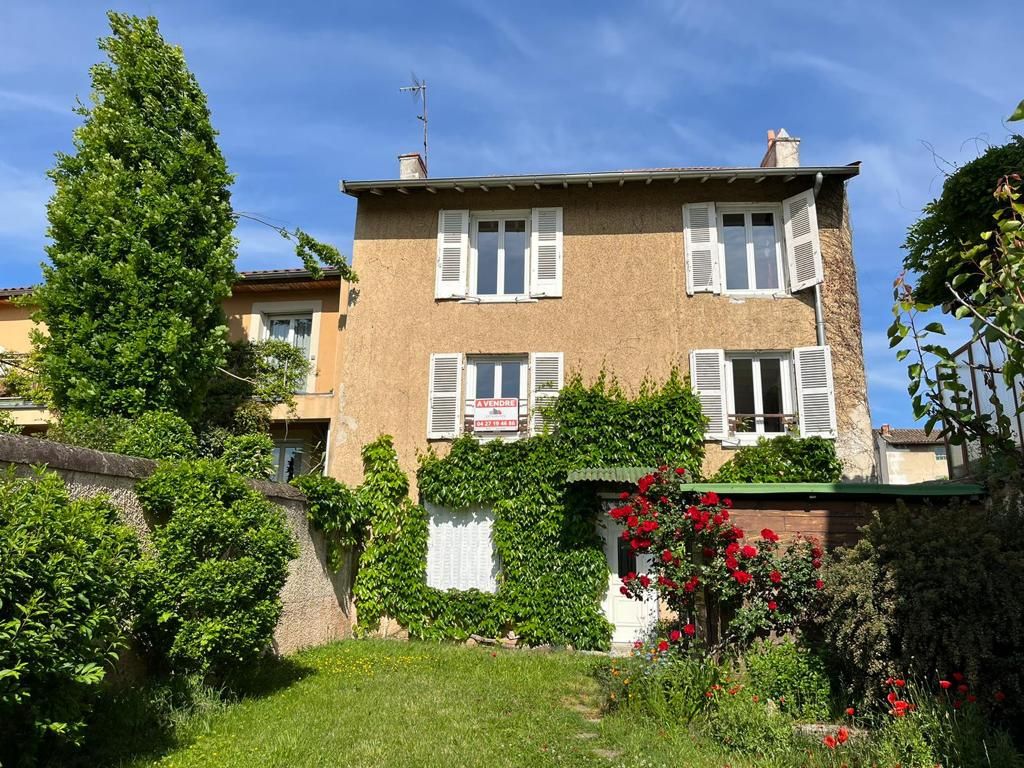 Achat maison à vendre 5 chambres 195 m² - Vernaison