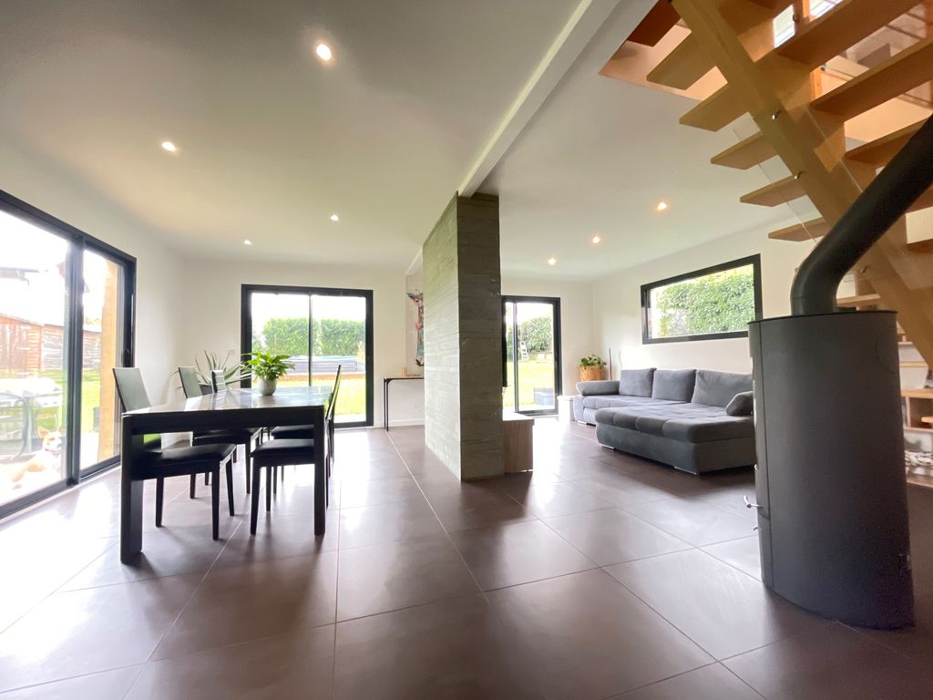 Achat maison à vendre 3 chambres 119 m² - Vaulx