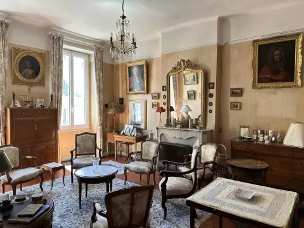 Achat appartement à vendre 7 pièces 180 m² - Marseille 8ème arrondissement