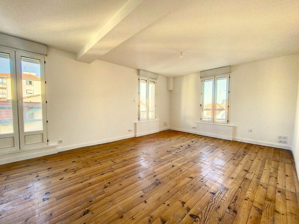 Achat appartement à vendre 3 pièces 70 m² - Biarritz