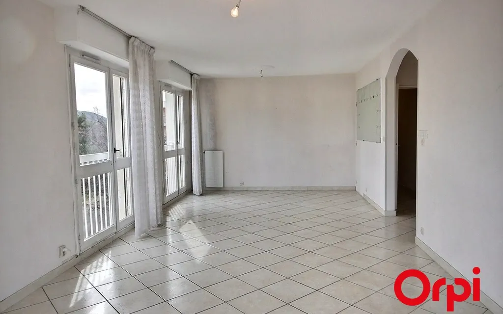 Achat appartement à vendre 4 pièces 75 m² - Marseille 10ème arrondissement