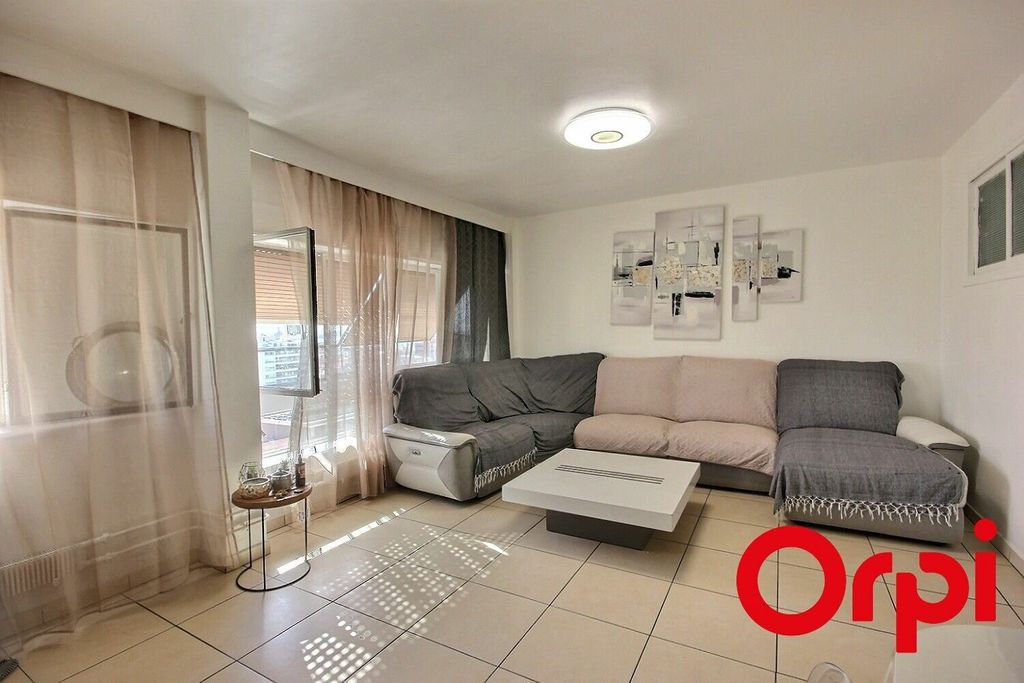 Achat appartement à vendre 3 pièces 55 m² - Marseille 3ème arrondissement