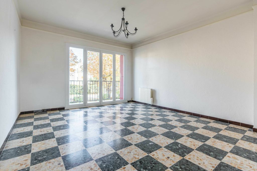 Achat appartement à vendre 3 pièces 57 m² - Peyrolles-en-Provence