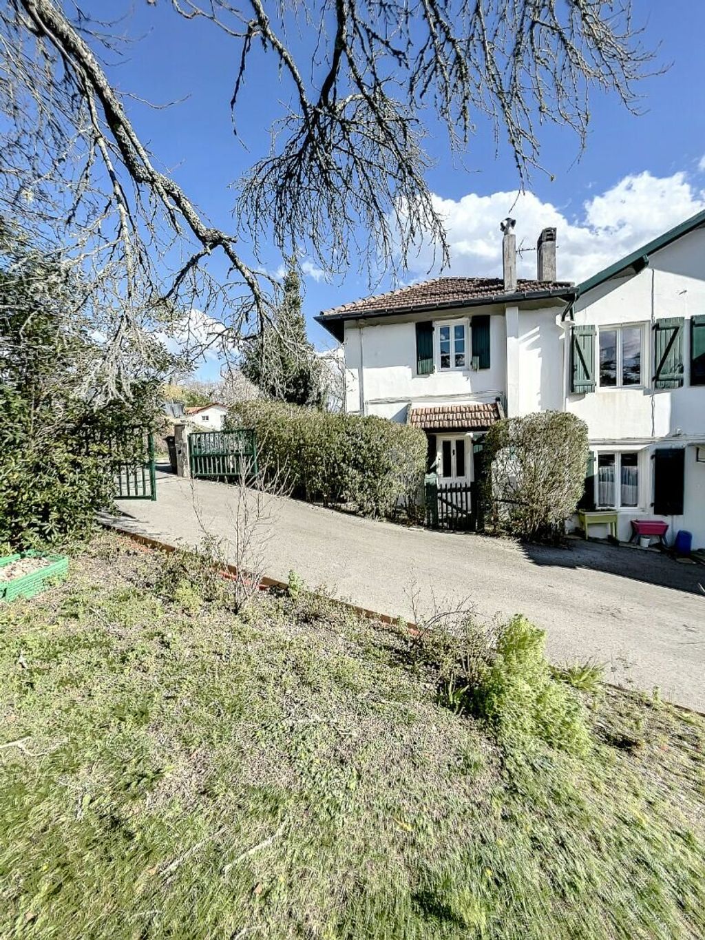 Achat maison à vendre 4 chambres 119 m² - Saint-Pierre-d'Irube