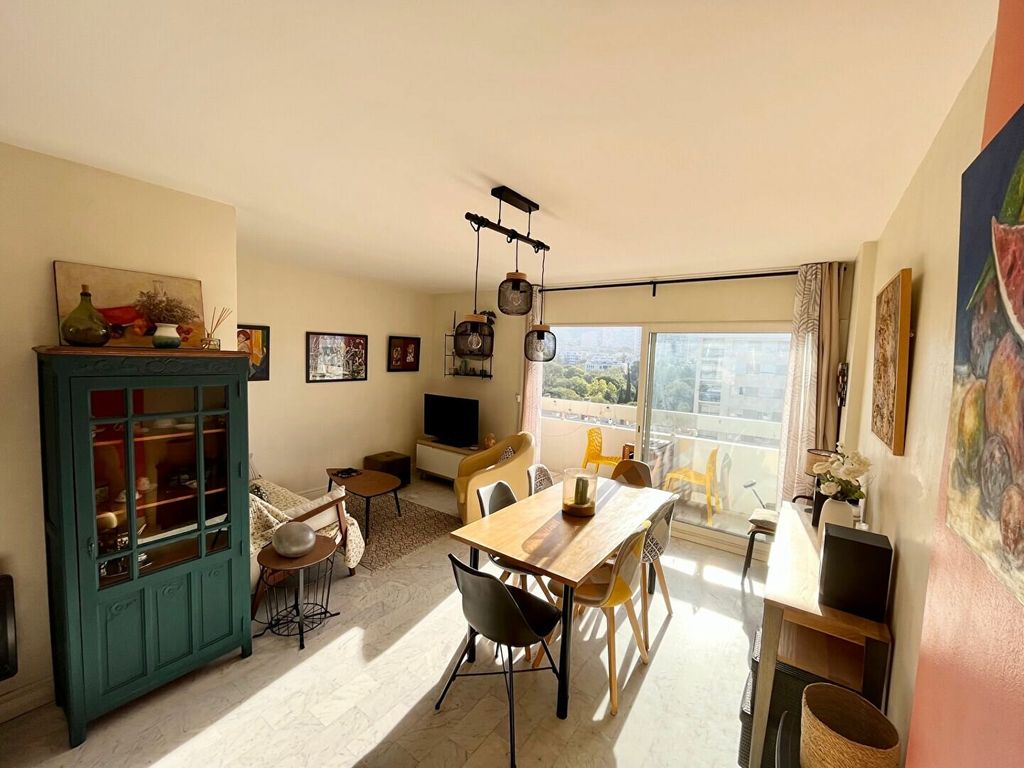 Achat appartement à vendre 3 pièces 68 m² - Marseille 9ème arrondissement