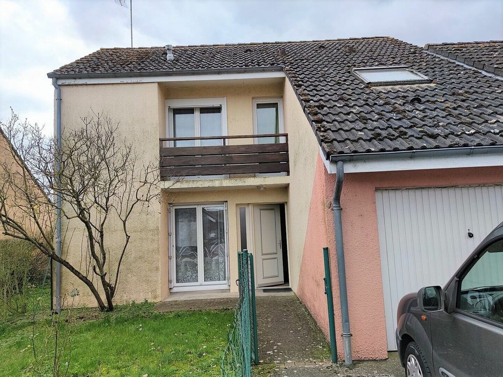 Achat maison à vendre 3 chambres 98 m² - Sully-sur-Loire