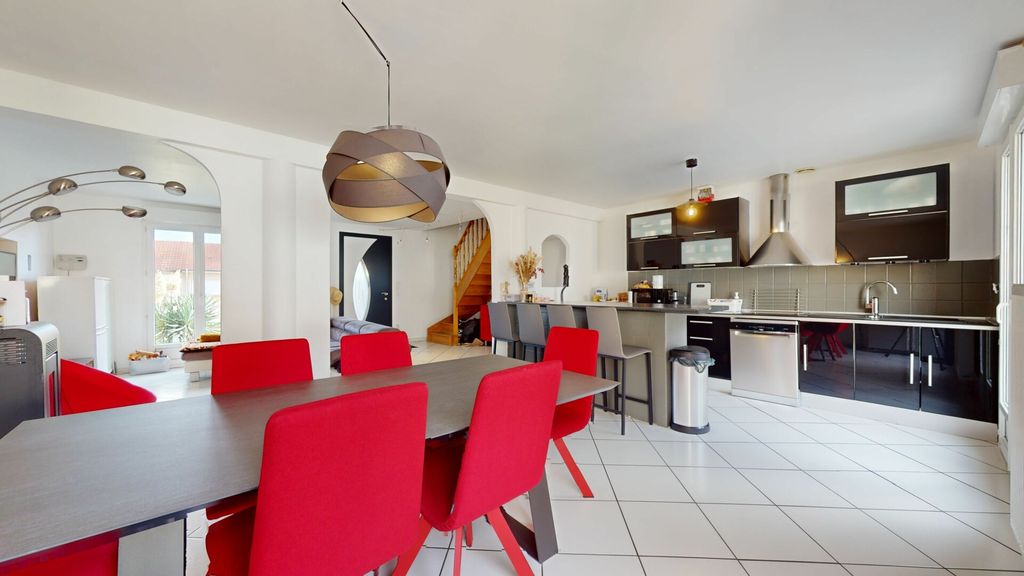 Achat maison à vendre 3 chambres 120 m² - Amnéville