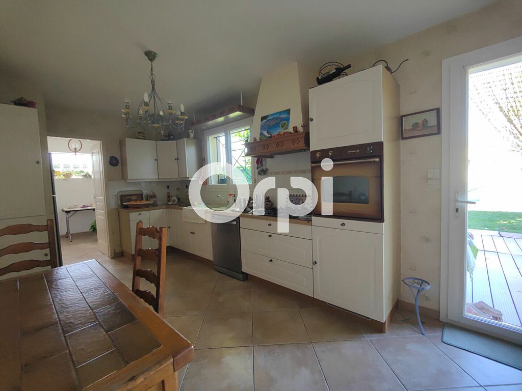 Achat maison 5 chambre(s) - Saint-Genès-de-Fronsac