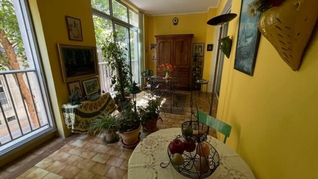 Achat appartement à vendre 4 pièces 99 m² - Avignon